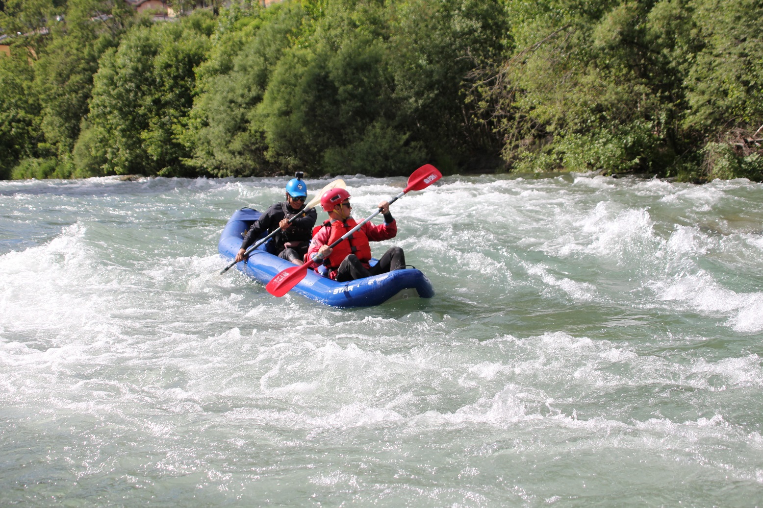 Ducky: discesa in canoa doppia gonfiabile sul fiume Noce con Ursus Adventures
